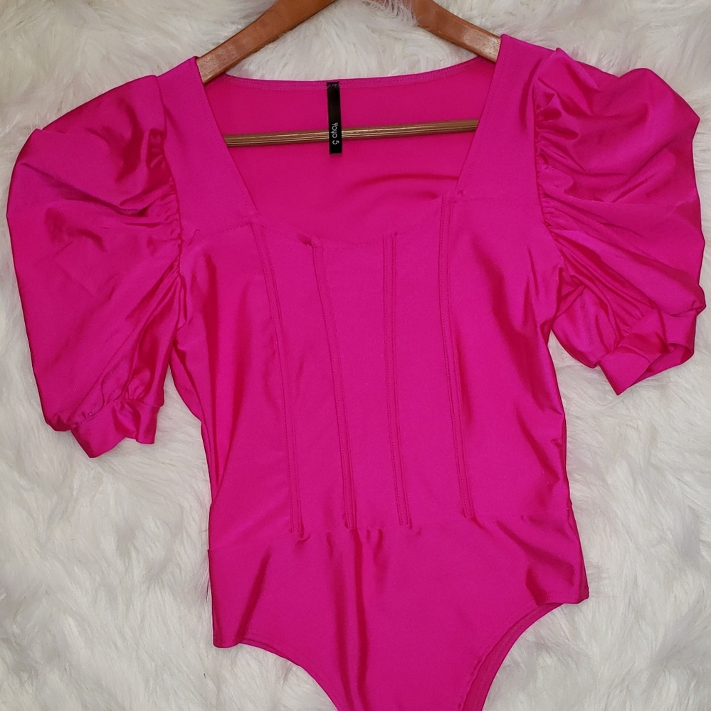 NEW BRAND NWT !!!